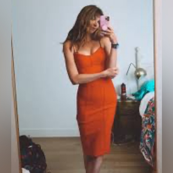 DIANE FURSTENBERG SLIPPERY DRESS - Picture 2 of 14